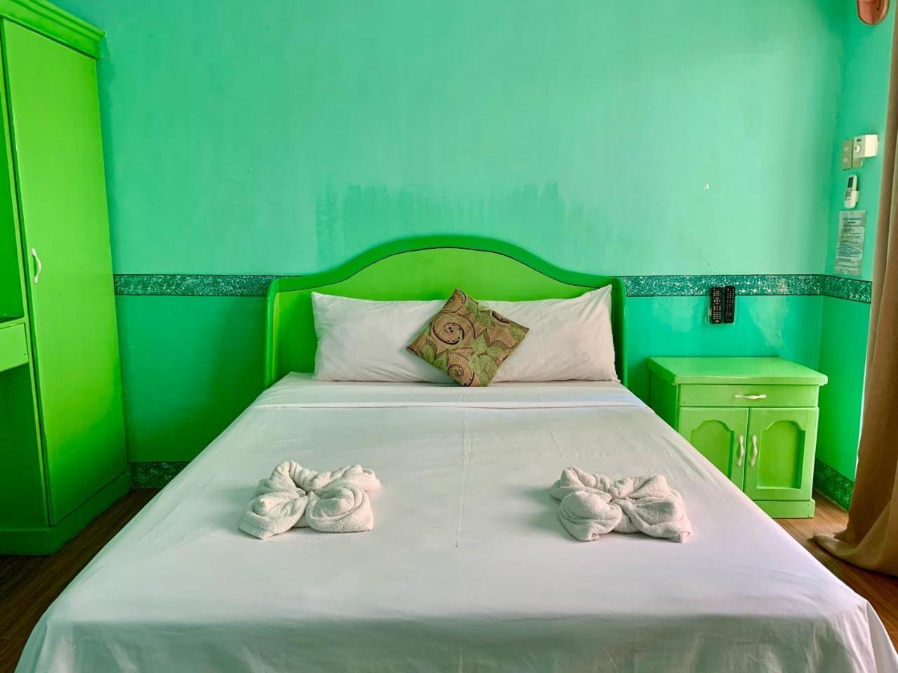 Chibel Summer Riverside Hotel El Nido Bagian luar foto