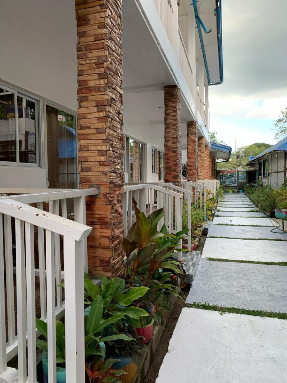 Chibel Summer Riverside Hotel El Nido Bagian luar foto